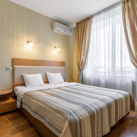 Гостиница Siesta Киев Sofiivska Borshchahivka Exterior foto