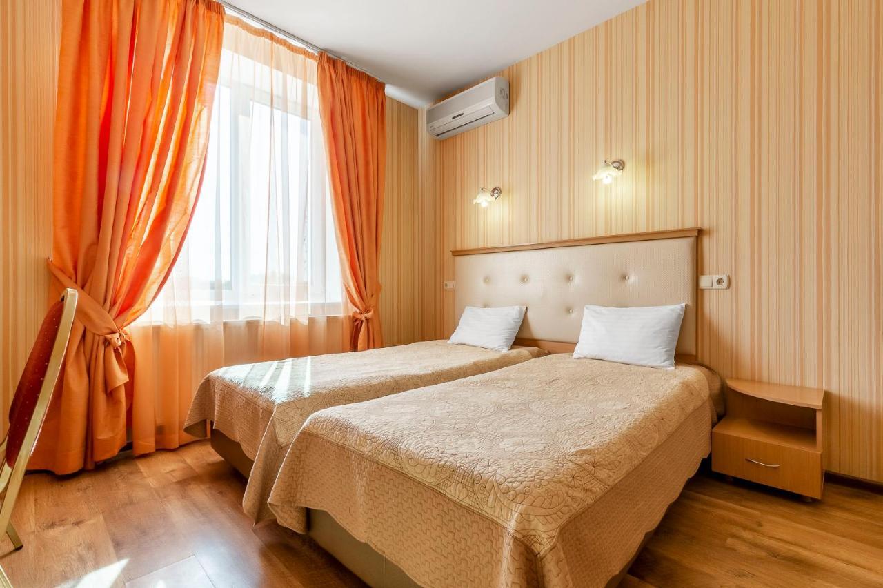 Гостиница Siesta Киев Sofiivska Borshchahivka Exterior foto