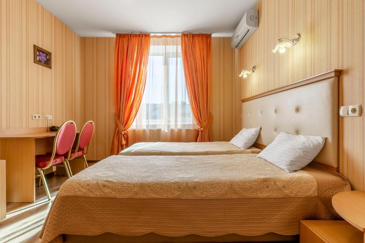 Гостиница Siesta Киев Sofiivska Borshchahivka Exterior foto