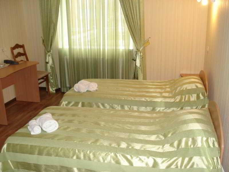 Гостиница Siesta Киев Sofiivska Borshchahivka Exterior foto