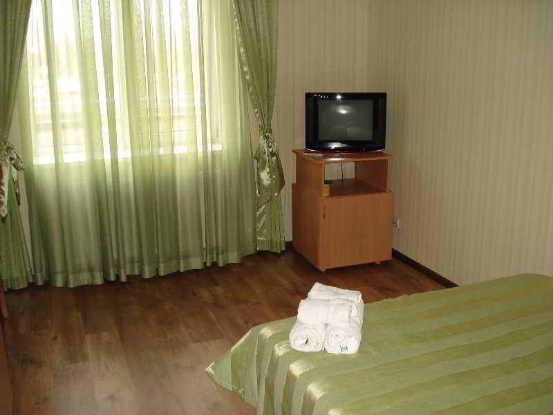 Гостиница Siesta Киев Sofiivska Borshchahivka Exterior foto